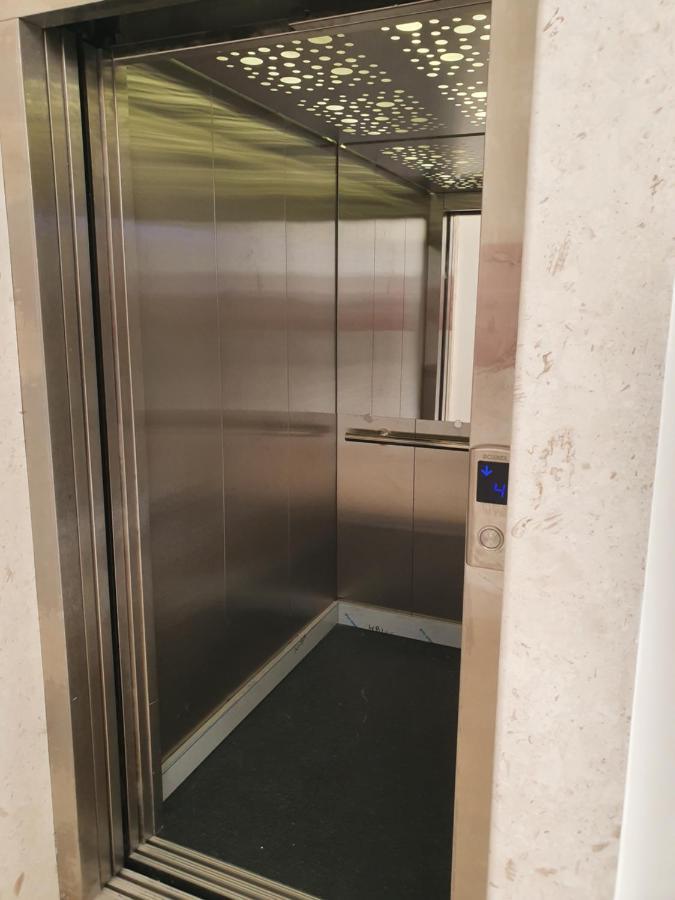 באר Aleksandar First Sea Line Apartment מראה חיצוני תמונה